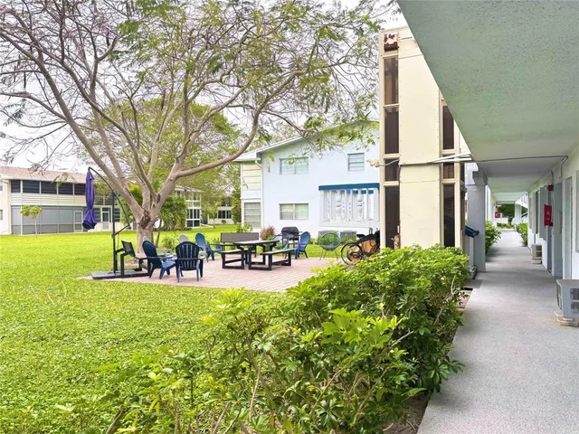 $1,400 | 43 Farnham B, Unit 43, Deerfield Beach, FL 33442