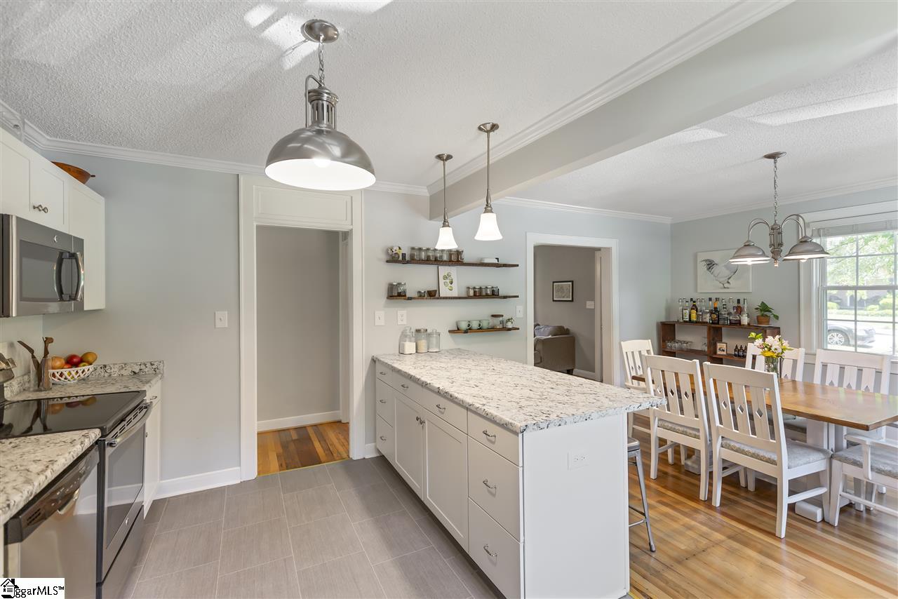 2211 Ridgewood Avenue Anderson, SC 29625 - Photo 13 of 33 Gallery Image 13