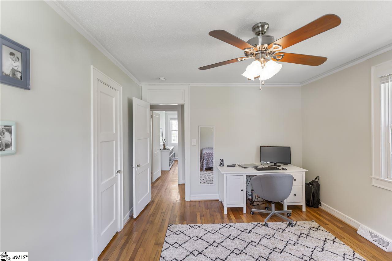 2211 Ridgewood Avenue Anderson, SC 29625 - Photo 16 of 33 Gallery Image 16