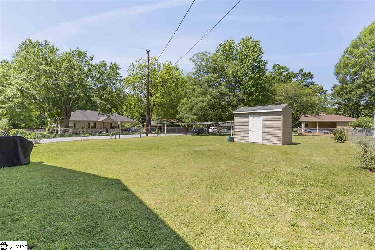 2211 Ridgewood Avenue Anderson, SC 29625 - Photo 28 of 33 Gallery Image 28