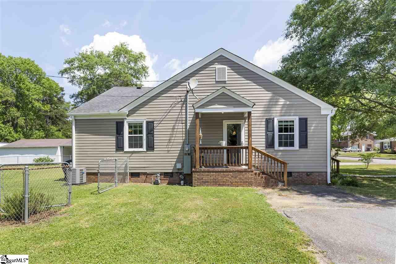 2211 Ridgewood Avenue Anderson, SC 29625 - Photo 31 of 33 Gallery Image 31
