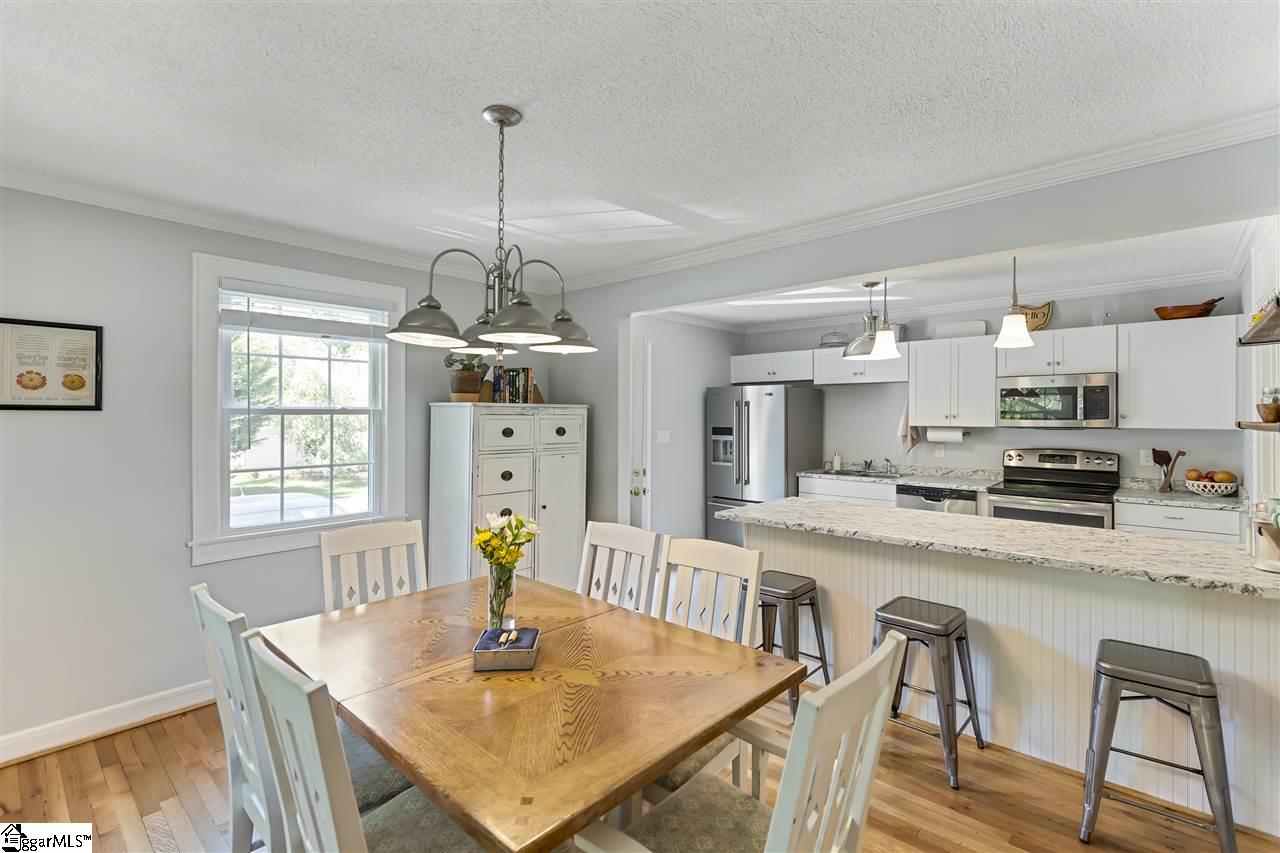2211 Ridgewood Avenue Anderson, SC 29625 - Photo 8 of 33 Gallery Image 8