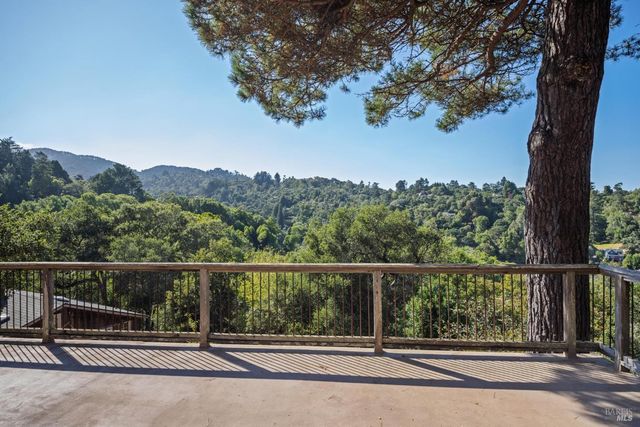 $1,729,000 | 50 Dundee Way, Inverness, CA 94937