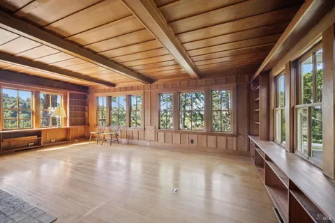 $1,729,000 | 50 Dundee Way, Inverness, CA 94937