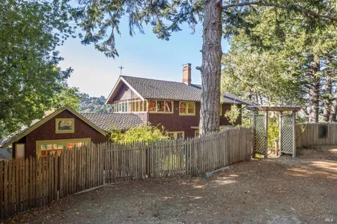 $1,729,000 | 50 Dundee Way, Inverness, CA 94937