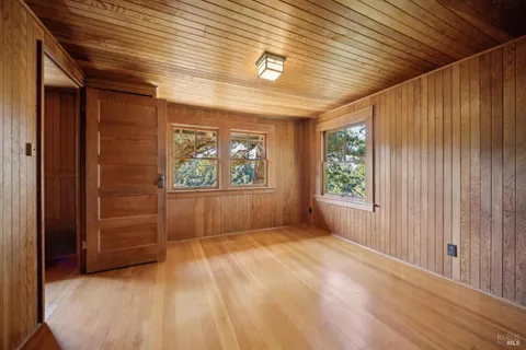 $1,729,000 | 50 Dundee Way, Inverness, CA 94937