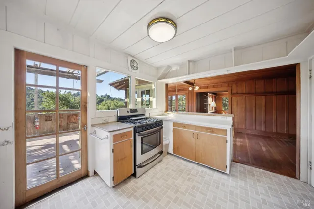 $1,729,000 | 50 Dundee Way, Inverness, CA 94937