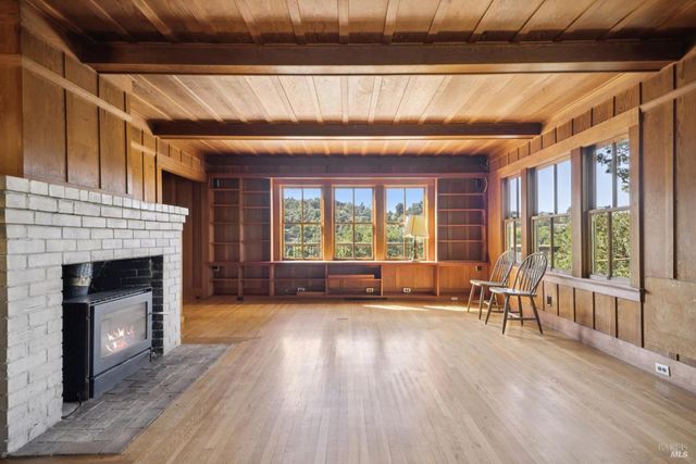 $1,729,000 | 50 Dundee Way, Inverness, CA 94937