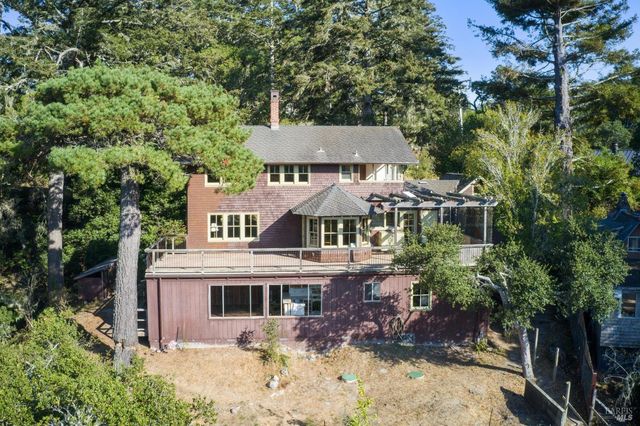 $1,729,000 | 50 Dundee Way, Inverness, CA 94937