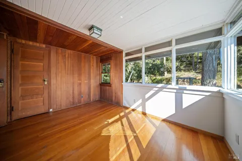 $1,729,000 | 50 Dundee Way, Inverness, CA 94937