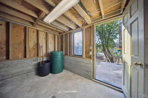 $1,729,000 | 50 Dundee Way, Inverness, CA 94937