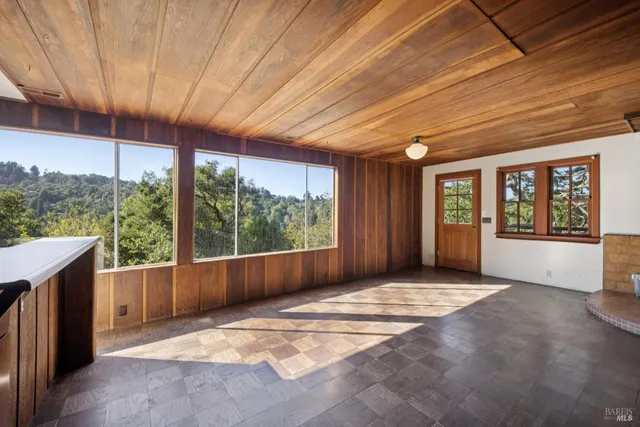 $1,729,000 | 50 Dundee Way, Inverness, CA 94937