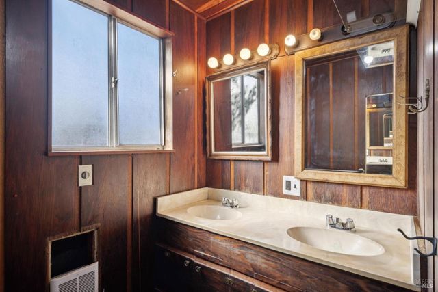 $1,729,000 | 50 Dundee Way, Inverness, CA 94937