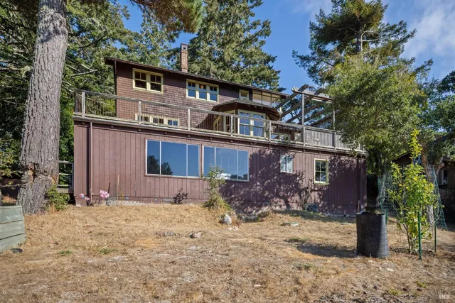 $1,729,000 | 50 Dundee Way, Inverness, CA 94937