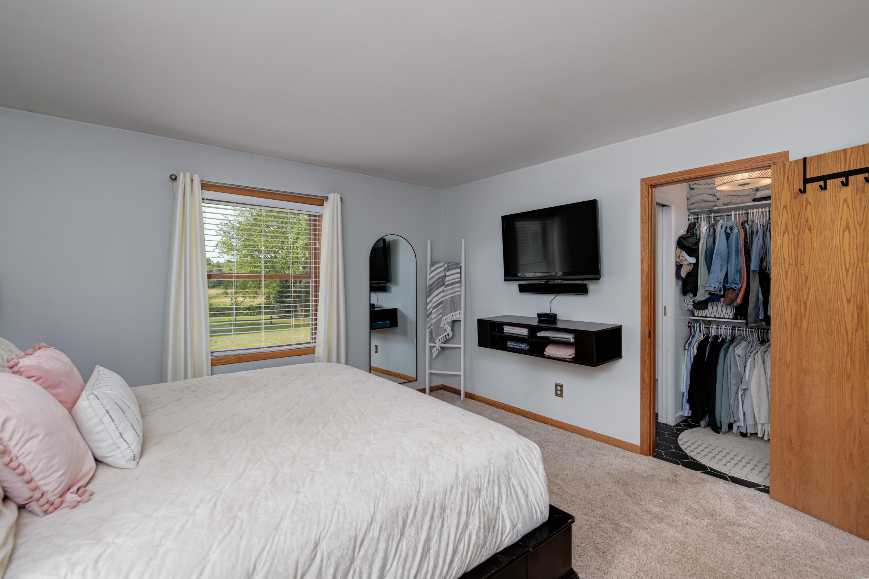 5665 Secor Road Traverse City, MI 49685 - Photo 18 of 54