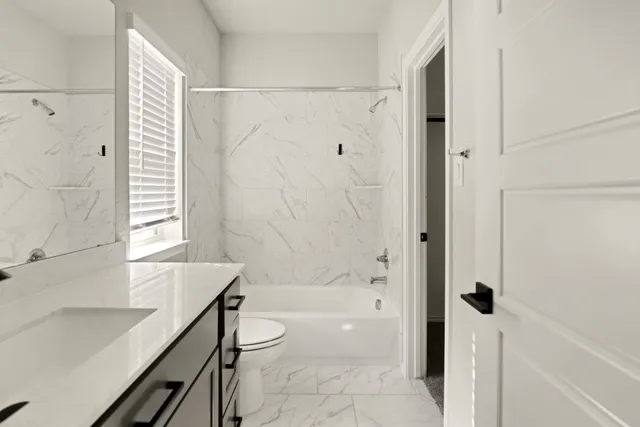 $2,450 | 9313 Aggie Run, San Antonio, TX 78254