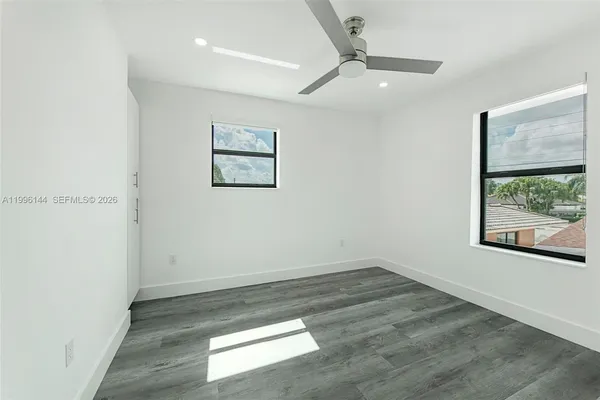 $2,100 | 10370 Southwest 24th Street, Unit B, Miami, FL 33165
