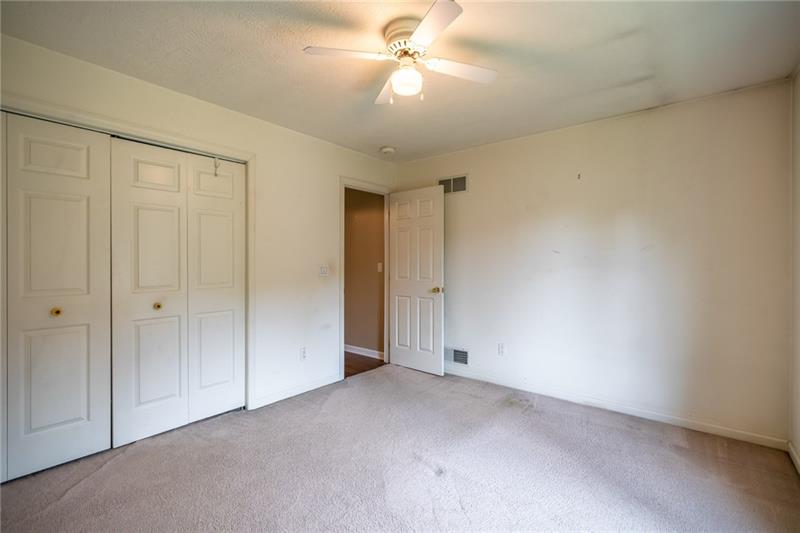 2611 Lah Road Gibsonia, PA 15044 - Photo 16 of 25 Gallery Image 16