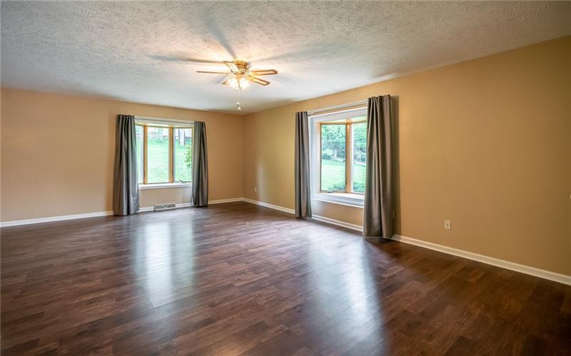 2611 Lah Road Gibsonia, PA 15044 - Photo 18 of 25 Living room of in-law suite