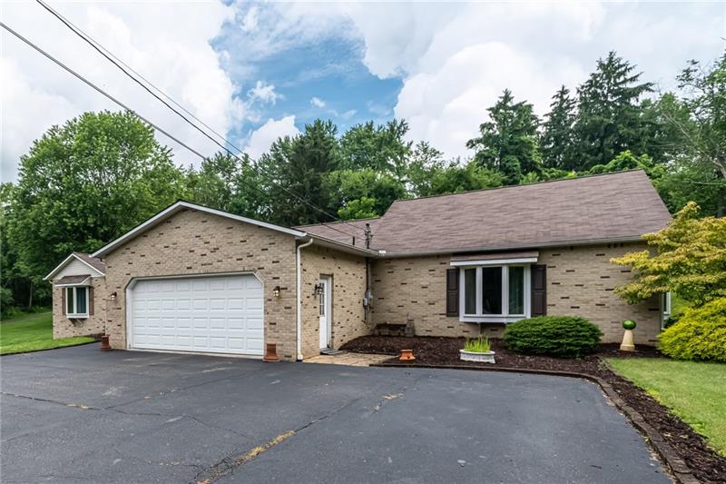 2611 Lah Road Gibsonia, PA 15044 - Photo 3 of 25 View of the in-law suite wing