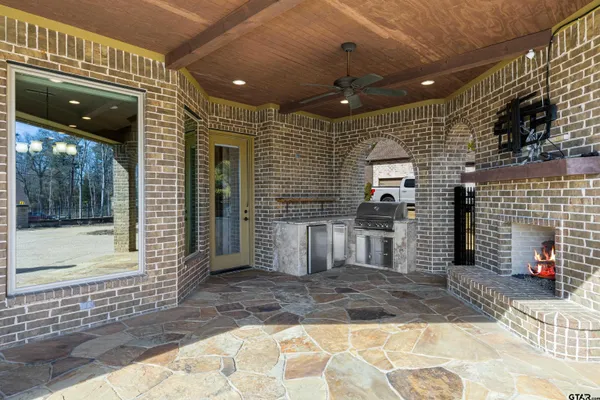 $900,000 | 4314 Pecan Ridge Crossing, Longview, TX 75605