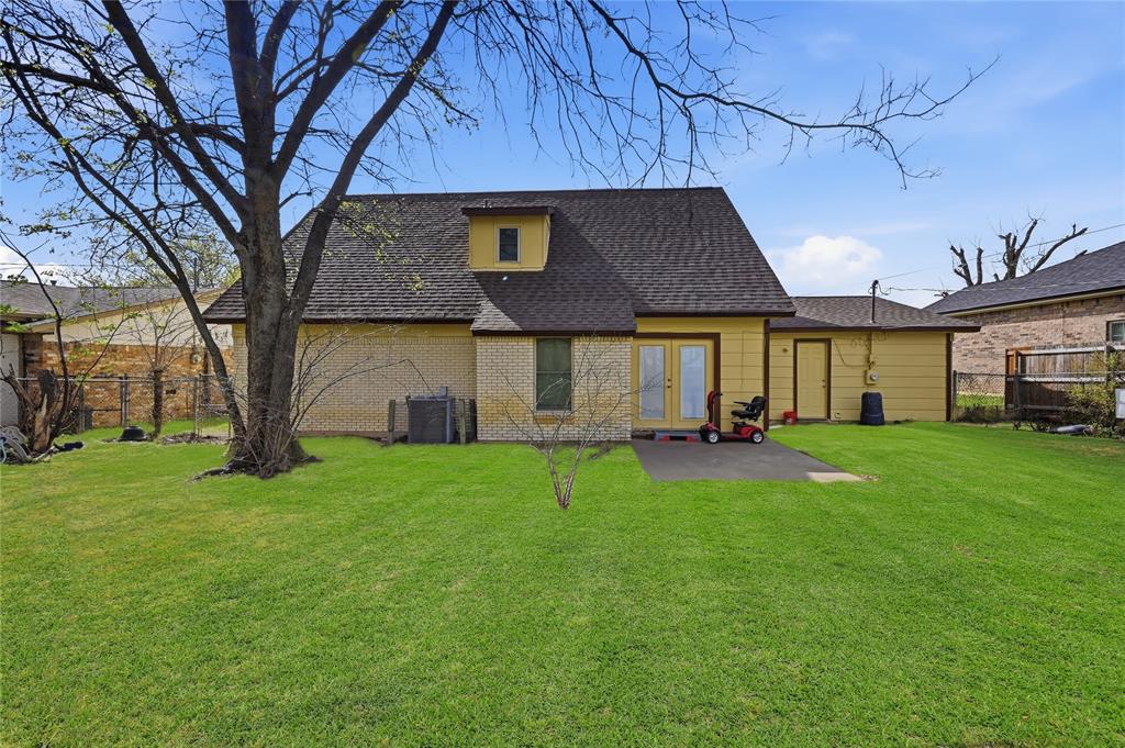 6805 Wagonet Road Forest Hill, TX 76140 - Photo 32 of 34