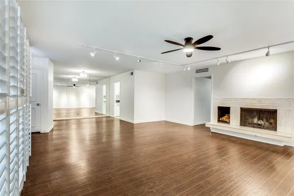 $235,000 | 2301 Ridgmar Plaza, Unit 17, Fort Worth, TX 76116