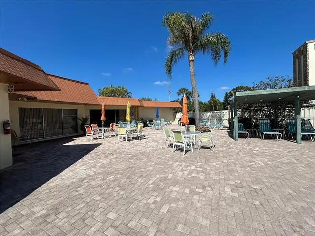 $1,645 | 4080 Ironwood Circle, Unit 306C, Bradenton, FL 34209