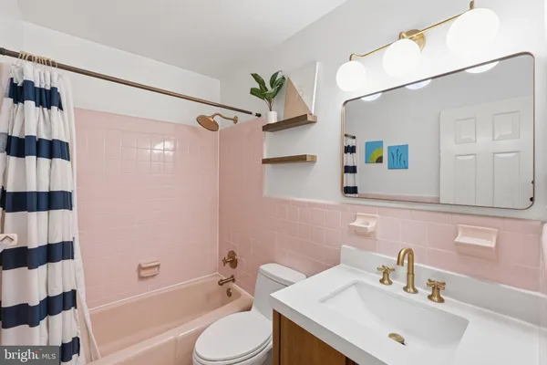 $4,800 | 9809 Sunset Drive, Rockville, MD 20850