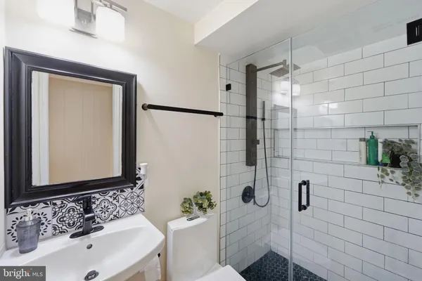 $4,800 | 9809 Sunset Drive, Rockville, MD 20850