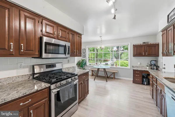 $4,800 | 9809 Sunset Drive, Rockville, MD 20850