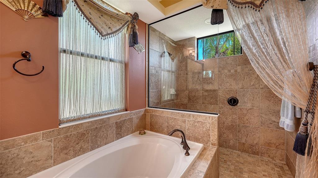 8057 Rio Bella Place Bradenton, FL 34201 - Photo 23 of 71