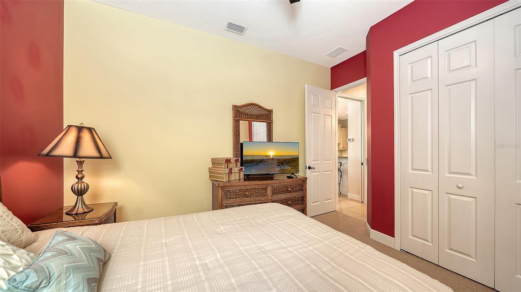 8057 Rio Bella Place Bradenton, FL 34201 - Photo 28 of 71