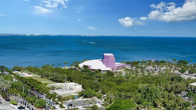 $798,000 | 8057 Rio Bella Place, Bradenton, FL 34201