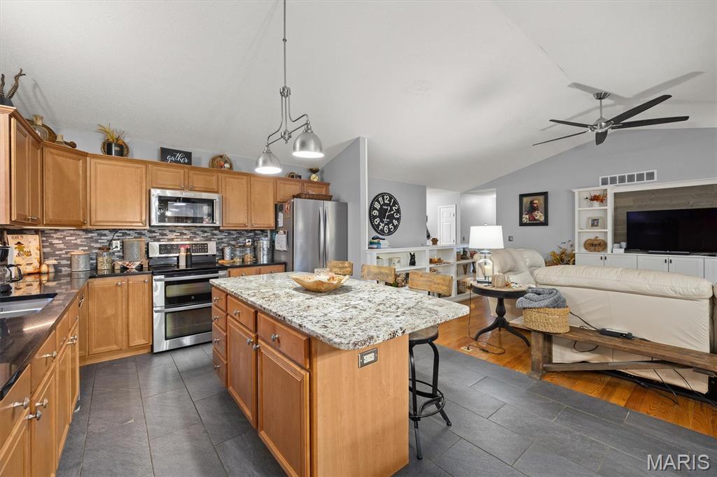 4024 Sequoia Drive Edwardsville, IL 62025 - Photo 13 of 42