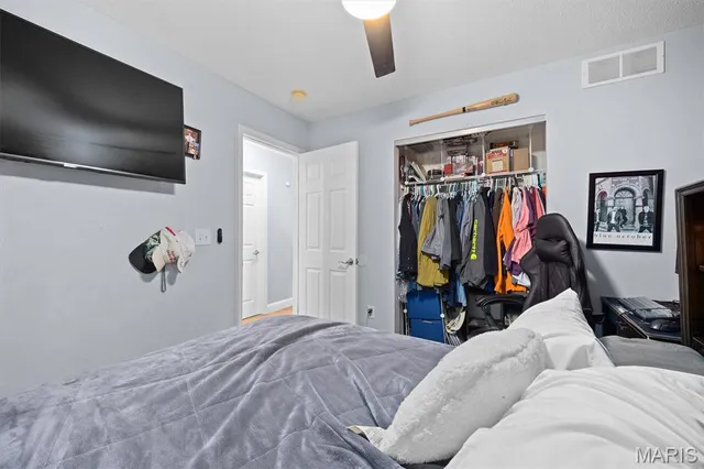 $389,900 | 4024 Sequoia Drive, Edwardsville, IL 62025