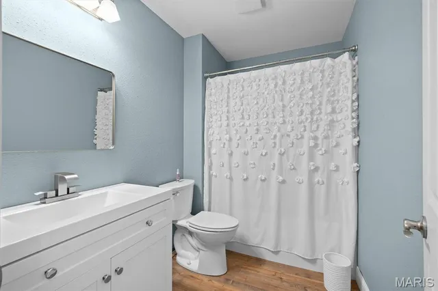 $389,900 | 4024 Sequoia Drive, Edwardsville, IL 62025