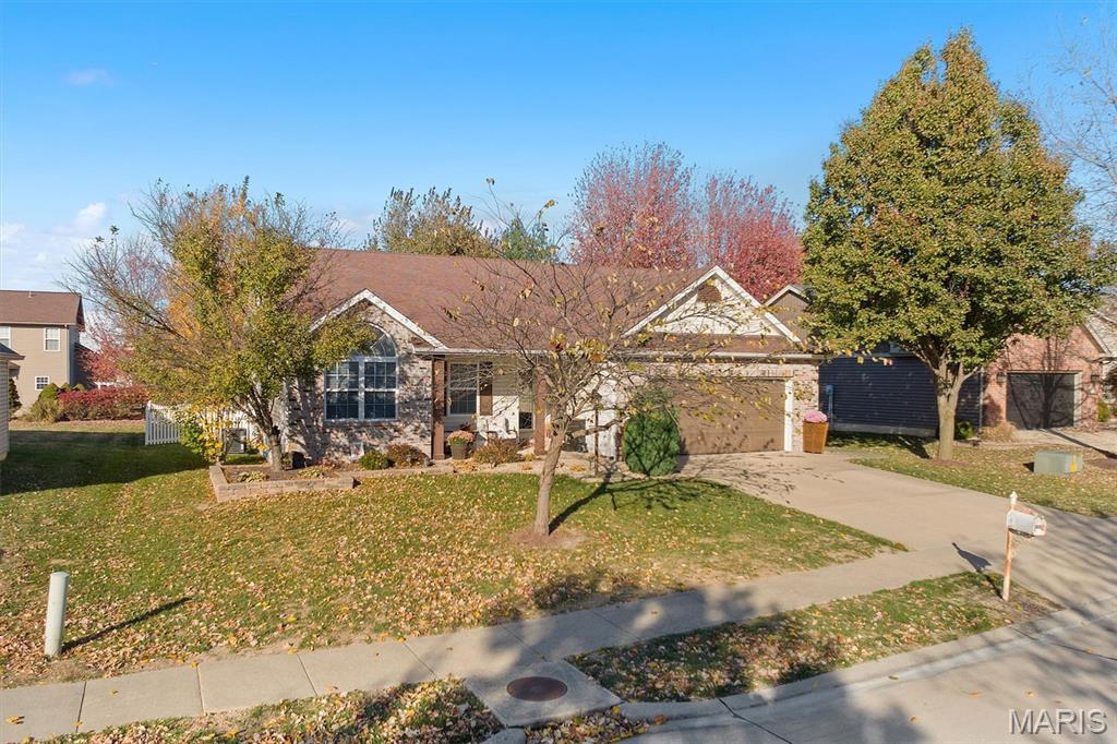 4024 Sequoia Drive Edwardsville, IL 62025 - Photo 3 of 42