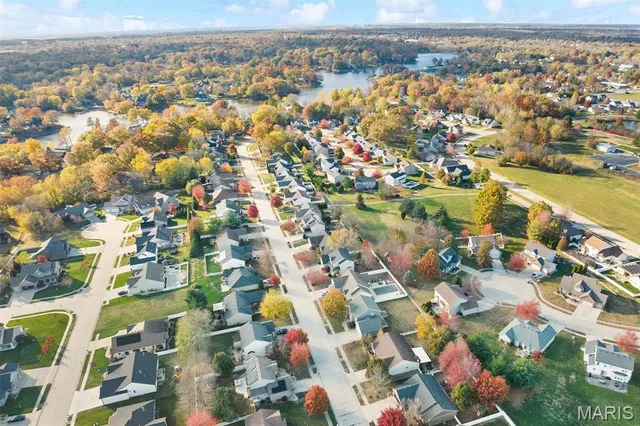 $389,900 | 4024 Sequoia Drive, Edwardsville, IL 62025