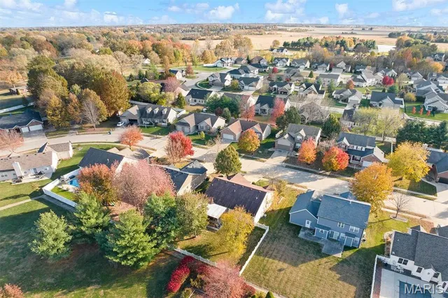 $389,900 | 4024 Sequoia Drive, Edwardsville, IL 62025