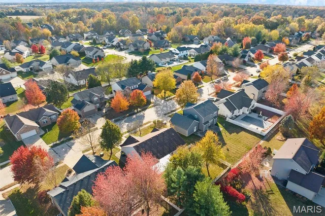 $389,900 | 4024 Sequoia Drive, Edwardsville, IL 62025