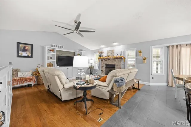 $389,900 | 4024 Sequoia Drive, Edwardsville, IL 62025