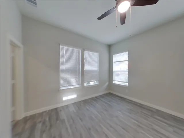 $2,609 | 9835 Willow Creek, Unit 520, Tomball, TX 77375