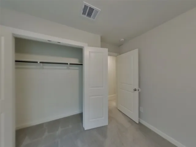 $2,609 | 9835 Willow Creek, Unit 520, Tomball, TX 77375