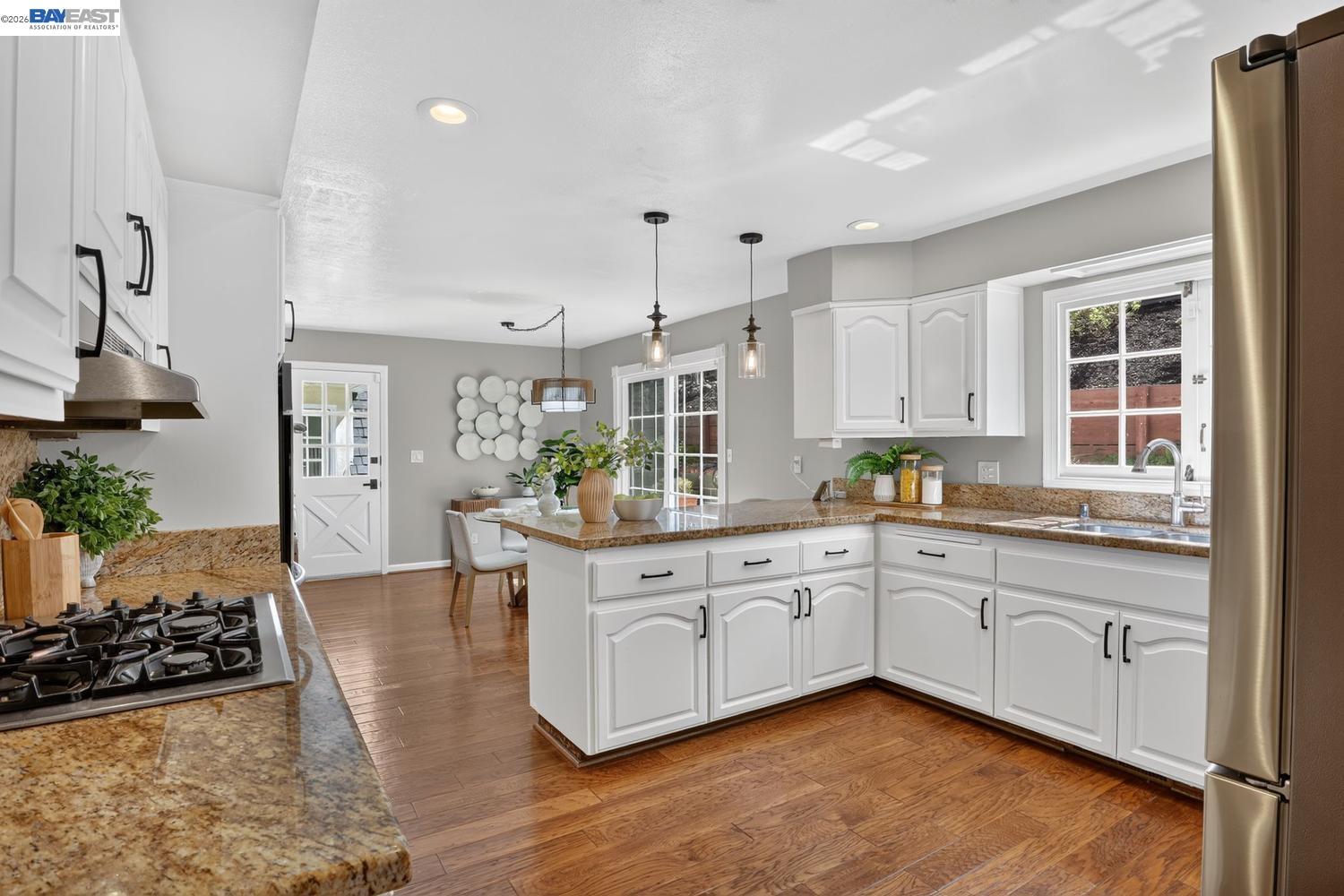 4571 Ewing Road Castro Valley, CA 94546 - Photo 16 of 47 Gallery Image 16
