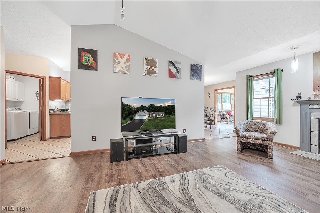 8533 Freedom Road Windham, OH 44288 - Photo 5 of 28 Gallery Image 5