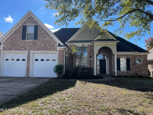$2,395 | 3069 Roseleigh Drive, Southaven, MS 38672