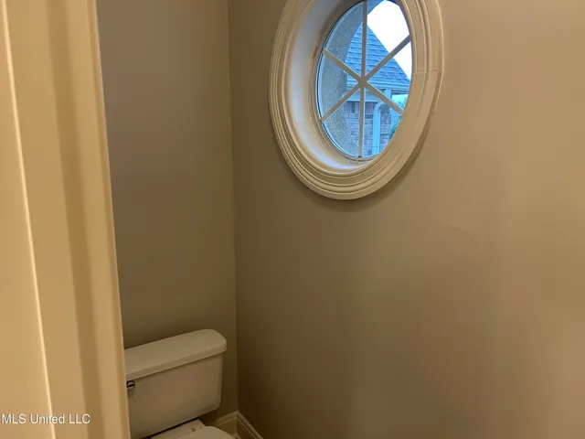 $2,395 | 3069 Roseleigh Drive, Southaven, MS 38672