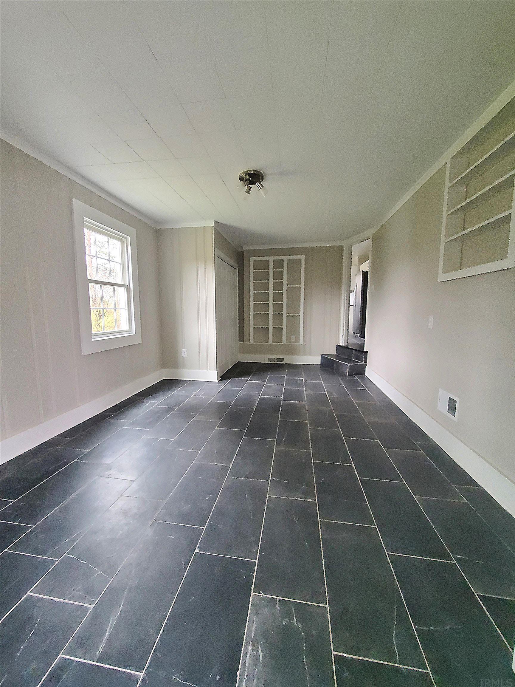 3941 North Washington Road Fort Wayne, IN 46804 - Photo 4 of 29