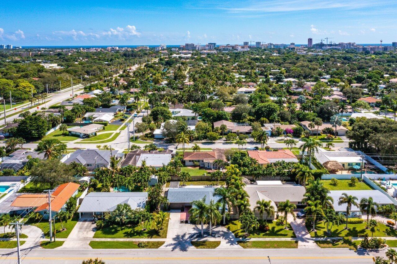 46 Southwest 9th Avenue Boca Raton, FL 33486 - Photo 38 of 41 038-46Southwest9thAvenue-BocaRaton-FL-33